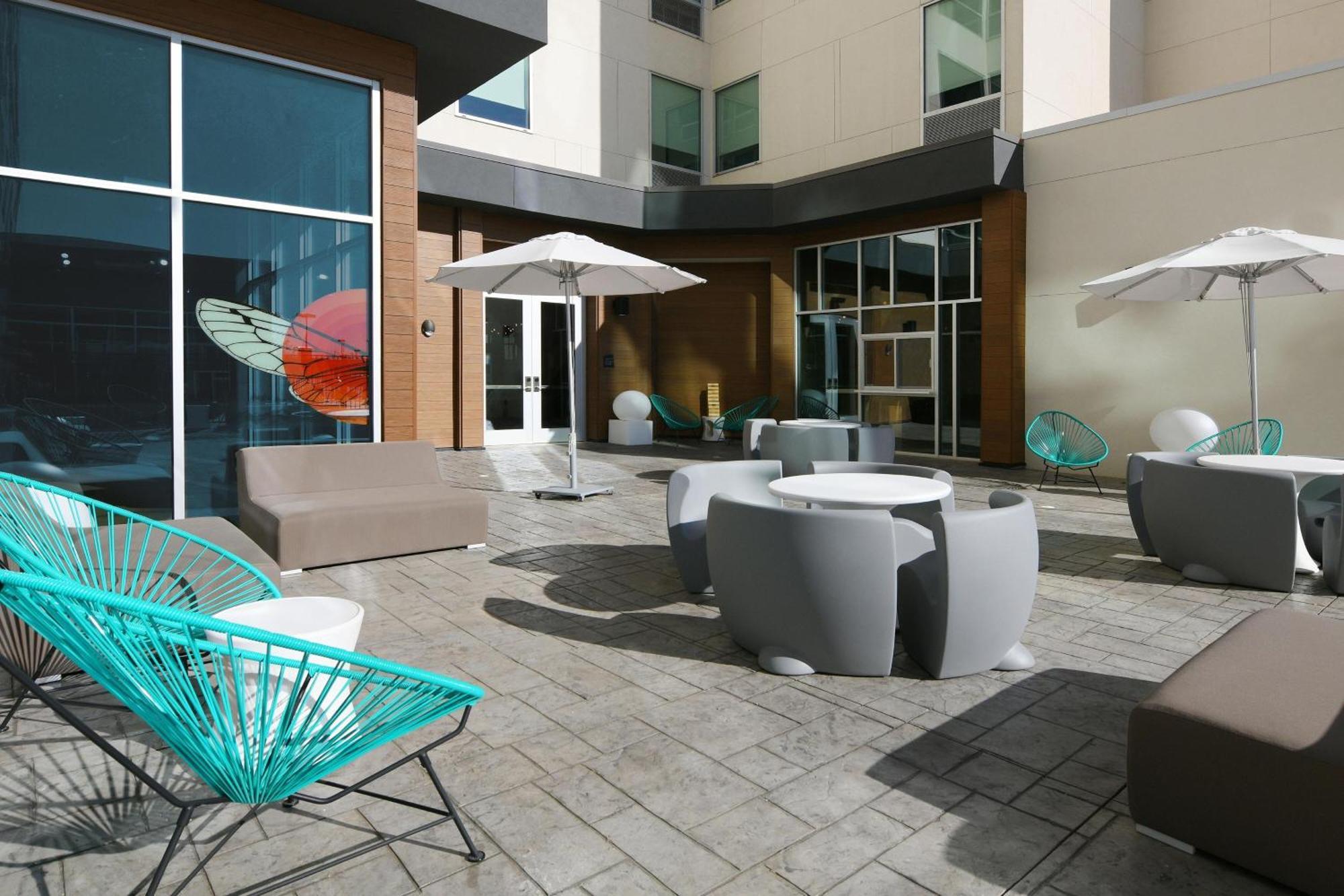 Aloft Dallas 3*